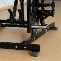 Machine à ramer commerciale en acier de haute qualité avec système de charge à plaques et fonctionnalités de sécurité pour l'entraînement du dos en club et salle de sport