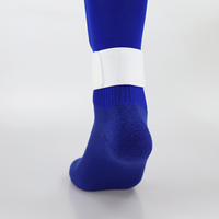 Protège-tibias de football réglables pour l'extérieur en néoprène et nylon, bande antidérapante fixe, protection de la cheville, unisexe, différentes tailles