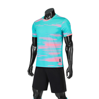 Neue Design Retro Fußball Trikots Wärme übertragung Name und Zahlen verwendet Fußball trikot