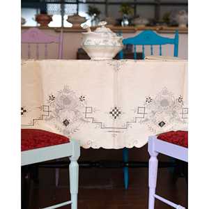 Nappe en lin ivoire, broderie ajourée grise, satin sans plis, design rectangulaire - pour salon, salle à manger, gratuit pour les hôtels - Product Image 4