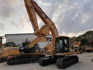 รถขุด CAT 320BL มือสอง 20 ตัน ของแท้จากญี่ปุ่น รถตีนตะขาบยาว ยี่ห้อแคตเตอร์พิลลาร์ มีสินค้าในสต็อกที่เซี่ยงไฮ้ - Product Image 3