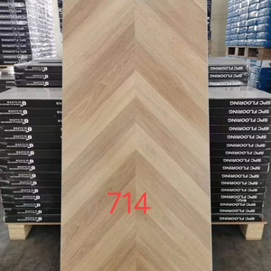 พื้นไม้ลายไม้สำเร็จรูป กันน้ำ หรูหรา ราคาประหยัด วัสดุ LVT/<span class=keywords><strong>SPC</strong></span>/WPC <span class=keywords><strong>ยาง</strong></span>ไวนิล PVC แผ่นพลาสติกปูพื้น - Product Image 4