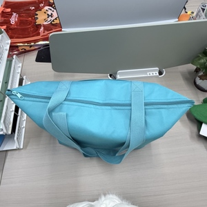 Eco-Friendly Waterproof Cooler Bag Vietnam Origin PP Woven Bopp Laminated Insulated Handled Style - Product Image 4