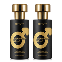 IKZEE Vente en Gros OEM Spray Aphrodisiaque Sexy Parfum aux Phéromones Pure Instinct pour Hommes, Parfum à Phéromones pour Hommes Attirant les Femmes