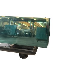 Verre plat double vitrage creux trempé transparent à haute transmission lumineuse, design moderne pour portes industrielles et résidentielles