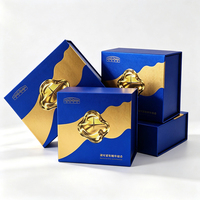 Boîte cadeau en carton cosmétique de luxe en or sur mesure, boîte cosmétique pour ensemble de soins de la peau