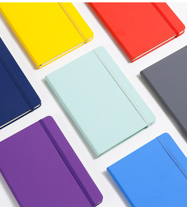 Cuaderno Personalizado de Tapa Dura A5 de Cuero PU con Logotipo Personalizado Impreso en Varios Colores, Duradero, Portátil, con Portaplumas - Product Image 4