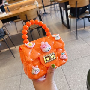 Sac à main en PVC de couleur bonbon tendance pour enfants, mini pochette à monnaie imperméable avec poignée perlée, sacs à bandoulière pour enfants en perles - Product Image 4