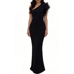 Robe longue asymétrique noire pour femme – Robe de soirée tendance - Product Image 1