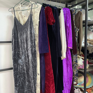 Wholesale High Quality <strong>Gold</strong> Velvet Cheap <strong>Clothes</strong> Slip Flocked <strong>Clothes</strong> Used Dress for Second Hand <strong>Clothes</strong> - Product Image 6