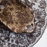 YY Haute Qualité Motif Floral 100% Polyester Léger Café Français Cils Dentelle Tissu pour Robes De Mariée & Couture