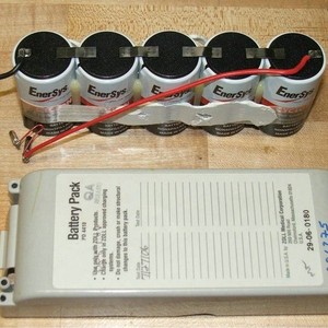 Batterie compatible ZOLL pour défibrillateur série M, correspondant au numéro de pièce d'origine PD4410. - Product Image 3