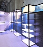 Detian mode Portable LED aluminium Tension tissu modulaire stand Pop-Up vêtements salon exposition décrochage teinture Sublimation