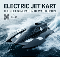 Kart électrique innovant à propulsion hydrodynamique, bateau de luxe avec cockpit en carbone, embarcation aquatique performante, croiseur fermé