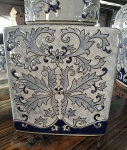 Vaso in Porcellana con Motivi Floreali, Vaso Zenzero in Stile Dinastia, Vasi Zenzero in Ceramica Artigianale - Product Image 5