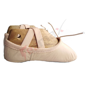 Chaussures de danse de Ballet en cuir, pour femmes, pantoufles de Ballet doux, 2021 - Product Image 1