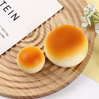 Jouet Squishy Anti-Stress en PU à Rebond Lent, Modèle de Pain Vapeur Doré Simulé, Pendentif Pain Cuit Réaliste