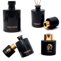 Flacon de parfum en verre givré noir opaque avec bouchon en caoutchouc, design exquis, capacité 200 ml/50 ml