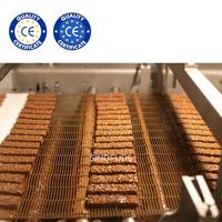 Machine de fabrication de barres protéinées au nougat, machine à fabriquer des barres énergétiques aux céréales et au chocolat, ligne de production de barres aux céréales Snickers