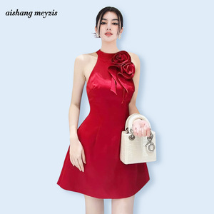 Socialite Party Elegance Red Haute Couture Vestido de cóctel rosa con Vestido de satén brillante - Product Image 5