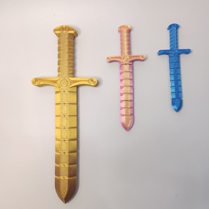 Épée et <span class=keywords><strong>fouet</strong></span> miniatures imprimées en 3D, plusieurs couleurs, jouet créatif pour collectionneur - Product Image 3
