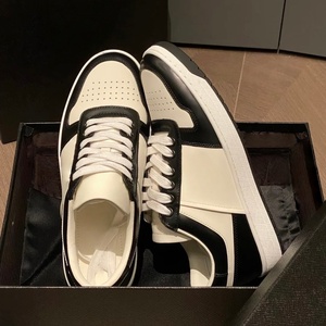 Chaussures de créateur de luxe de haute qualité, chaussures décontractées et de course pour hommes et femmes, baskets de sport personnalisées, chaussures de marche - Product Image 2