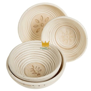 Cesta de fermentación de pan de ratán hecha a mano para panificación de masa madre, Brotform redondo natural de 8, 9, 10 pulgadas con forro de lino - Product Image 3