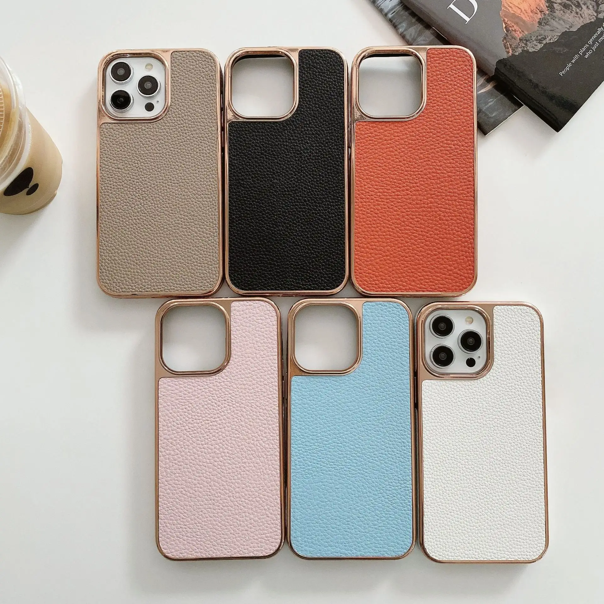 Étui de téléphone en cuir de grain de galet de luxe avec du cuir métallisé de galvanoplastie pour la couverture d'iPhone pour la couverture en cuir de l'iPhone 12 Mini 15