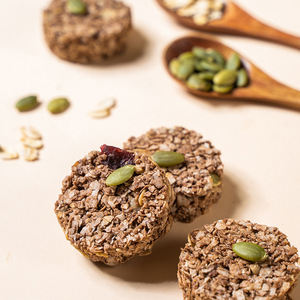 Barra de Granola Saludable Sin OGM para Desayuno, con Aperitivo de Galleta de <span class=keywords><strong>Avena</strong></span> de Chocolate Negro y Blanco, Frutos Secos Crujientes, Alto en Fibra y Reemplazo de Comida Ligero - Product Image 5