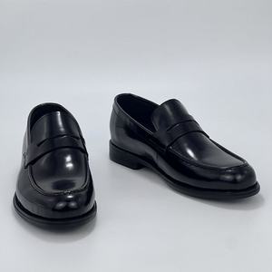 Chaussures habillées pour hommes en cuir véritable britannique de haute qualité, design de luxe pour affaires, à lacets, motif fait main, très vendues - Product Image 2