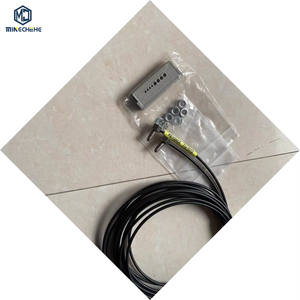 Capteur à fibre optique à faisceau traversant parallèle haute puissance FU-67TZ avec câble de 2 m à découpe libre pour l'automatisation industrielle - Product Image 1
