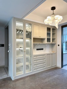 Meuble mural à vin multifonctionnel en bois massif, style américain moderne, finition mate, avec éclairage LED, pour salon éco-responsable - Product Image 4