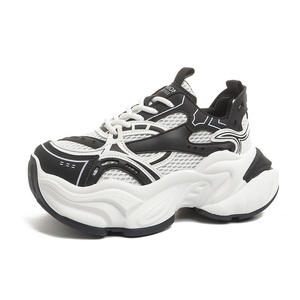 Baskets compensées en cuir véritable pour femme, style mode, antidérapantes, légères, avec semelle intérieure en EVA respirante, sportives et décontractées - Product Image 2