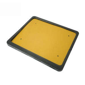 Nuevo Marco de Matrícula de Plástico para Modelos de Automóviles Kenyanos, Marco de Matrícula con Patrón de Fibra de Carbono - Product Image 3