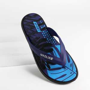 Prix Usine Grossiste PVC Tongs Sandales Plage Chancletas Sport Vente en Gros Claquettes <span class=keywords><strong>Homme</strong></span> Semelle EVA Multicolore Logo Personnalisé - Product Image 3