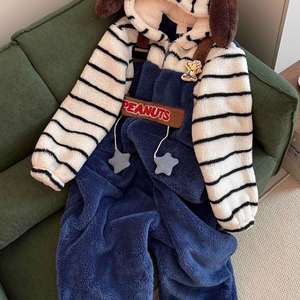Ensembles de vêtements de nuit doux cireux grande oreille chien <span class=keywords><strong>Snoopy</strong></span> corail polaire à capuche pyjamas femmes hiver petite amie maison vêtements - Product Image 3