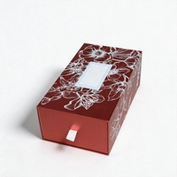 Coffret Cadeau Cosmétiques Personnalisé avec Tiroir, Boîte Coulissante en Carton Argenté Laser, Impression Pleine Surface Rouge Spot, Gaufrage et Finition UV Mat Inversée
