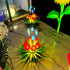 Luces Decorativas con Esculturas Florales para Hoteles, Parques Temáticos, Centros Comerciales y Proyectos de Instalación en Festivales al Aire Libre - Product Image 1