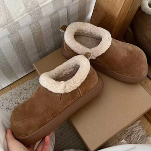Botas de Nieve Unisex de Lujo de la Marca JiuZhou, Diseño de Botín con Suela de Goma, Parte Superior de Algodón, Transpirables y Cálidas - Product Image 1
