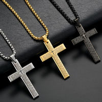 Collier Pendentif Croix Classique en Or 18K PVD et Acier Inoxydable 33*50MM avec Chaîne Perles Carrées Poli Miroir – Vente en Gros