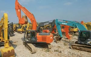 Mini-excavatrices Hitachi ZX250 d'occasion de 25 tonnes, de haute qualité et peu utilisées, à vendre à prix avantageux - Product Image 2