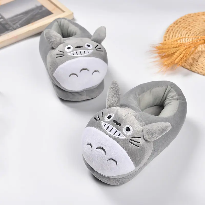 Dép Nhung Lông Hình Mèo Nhỏ Màu Xám Nhật Bản Dễ Thương Giày Cotton Ấm Áp Sàn Nhà Hoạt Hình Mùa Đông Totoro Mặt Cười