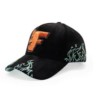 Gorras de Béisbol Personalizadas de 5 Paneles con Bordado de Alta Calidad y Pedrería - Product Image 2