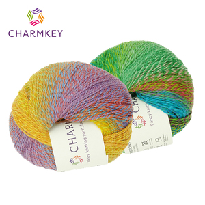 Fil à chaussettes en <span class=keywords><strong>laine</strong></span> superwash 80% et nylon 20% à 4 brins, teint en filature - Haute qualité pour des chaussettes durables, tricot et couture - Product Image 3