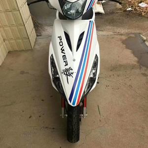 Moped d'<span class=keywords><strong>occasion</strong></span> Ghost Fire fortement modifié pour les trajets quotidiens, scooter, moto Ghost Qiaoge 125cc complète, Motos à essence - Product Image 6