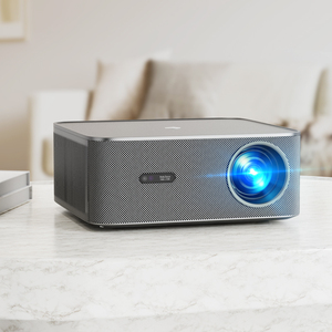 C50b <span class=keywords><strong>2025</strong></span> 4k ngoài trời ban ngày trình bày máy chiếu <span class=keywords><strong>Wifi</strong></span> 6 RoHS chùm cơ giới điện thoại di động 4K máy chiếu ngoài trời cho phim - Product Image 1