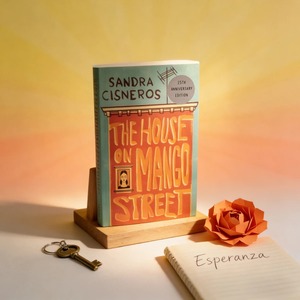 La casa di Mango Street di <span class=keywords><strong>Sandra</strong></span> Cisneros. Opera letteraria classica globale definitiva che esalta la maturazione e l'essenza poetica - Product Image 1