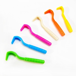 Set di 3 Pezzi <span class=keywords><strong>per</strong></span> Rimozione Pulci: Clip, Gocce e Pettine in Plastica Portatile <span class=keywords><strong>per</strong></span> <span class=keywords><strong>Cani</strong></span> e Gatti, Trattamento Universale Contro Pulci e Zecche - Product Image 2