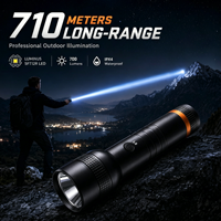 Lampe torche LED 700lm en alliage d'aluminium, portée 710m, rechargeable USB, étanche IP65, pour camping, OEM ODM, moule gratuit, vente en gros, 44 ans d'expérience en usine