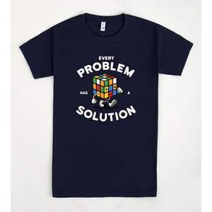 Camiseta Promocional con la Frase: Cada Problema Tiene una Solución - Product Image 1